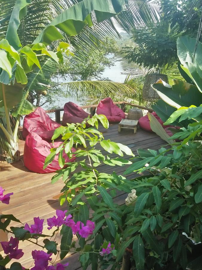 Tanjungan Hotell Gili Gede Exteriör bild