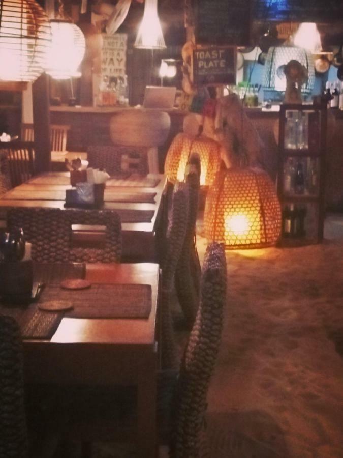 Tanjungan Hotell Gili Gede Exteriör bild
